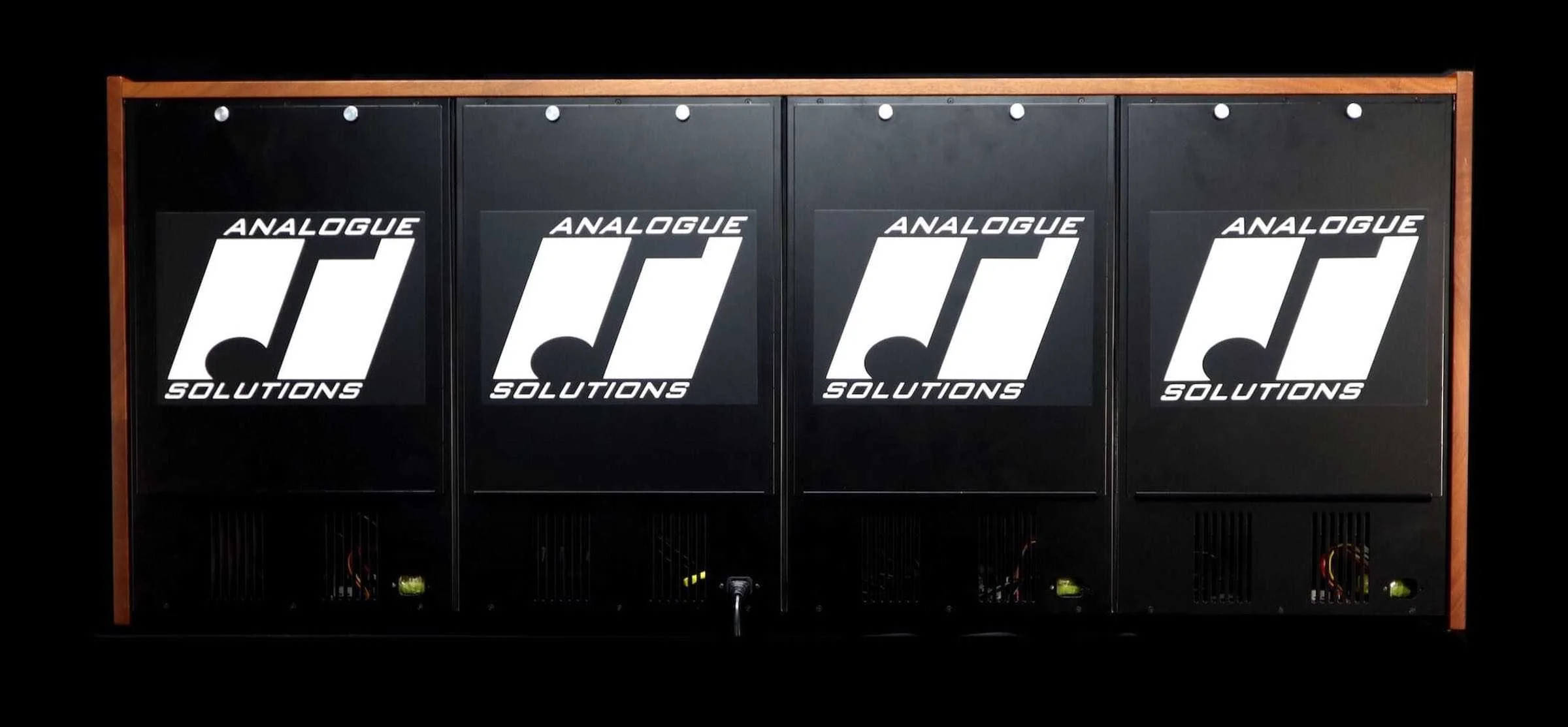 Analogue Solutions Colossus - Image 25