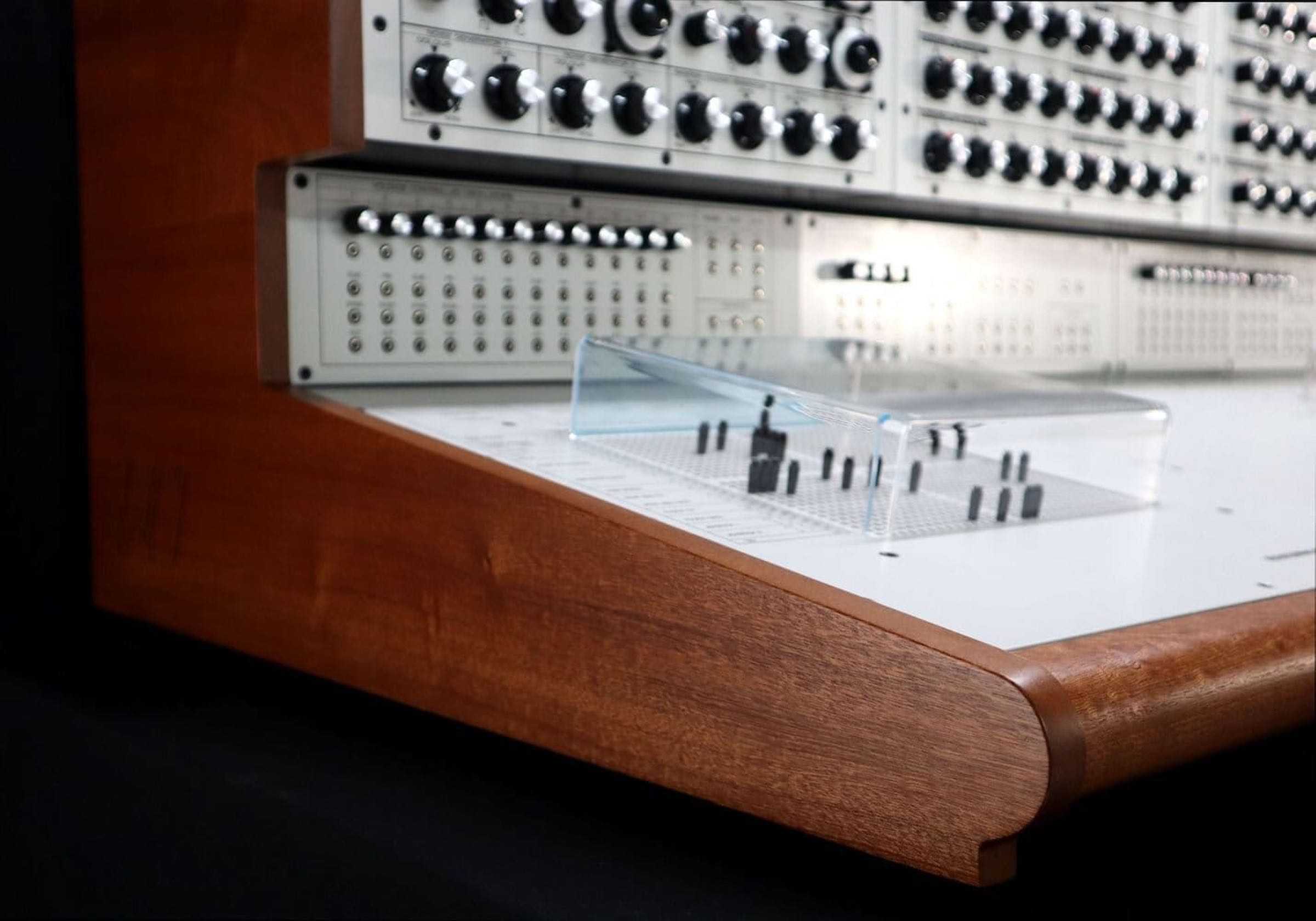 Analogue Solutions Colossus - Image 29